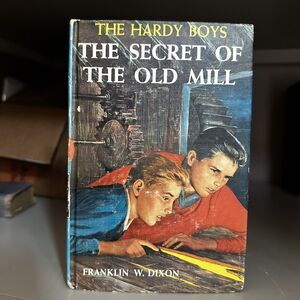 Vintage Hardy Boys The Secret of the Old Mill 1927 Hard Cover with Dust Jacket